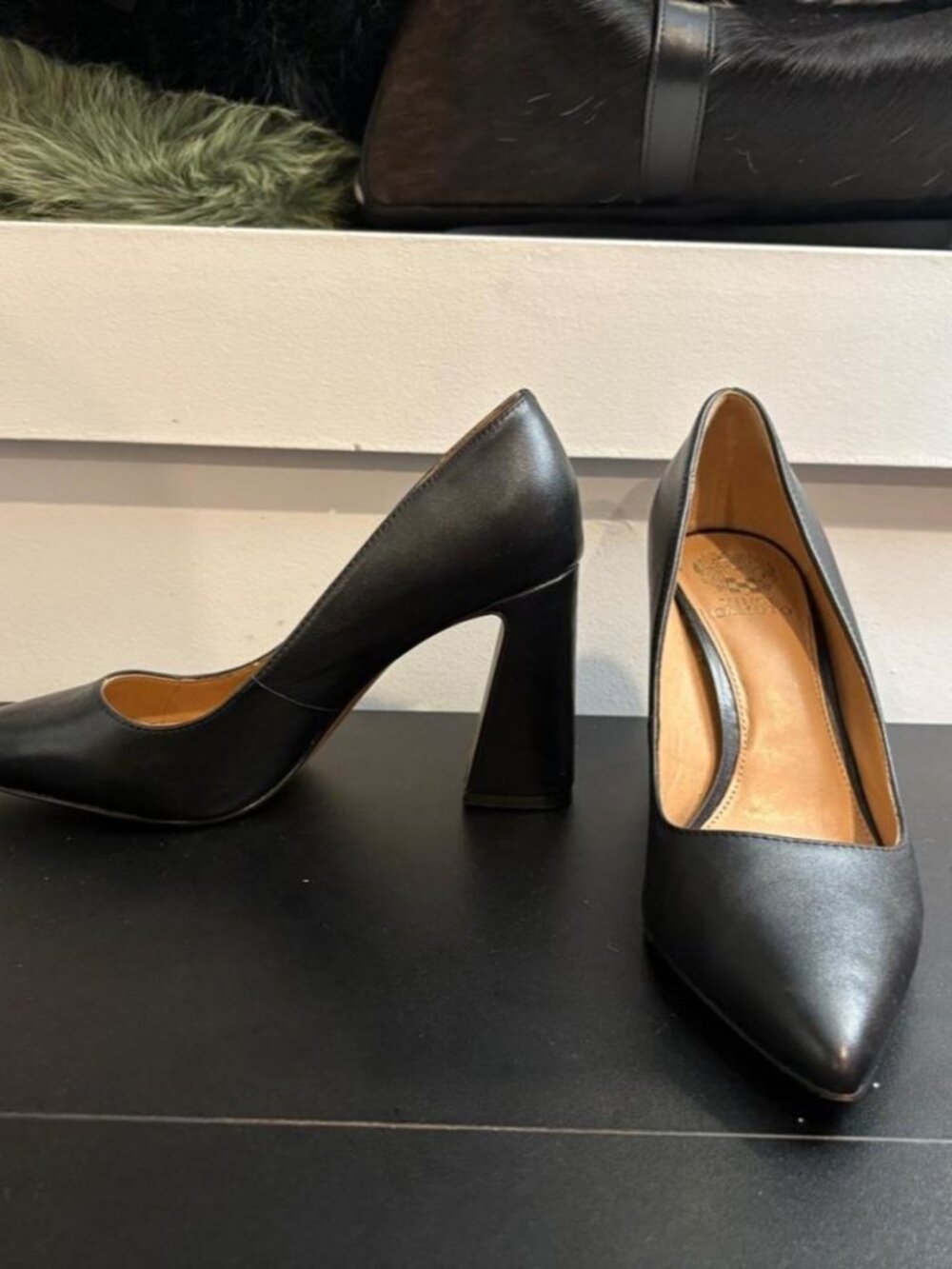 Vince Camuto Women's Black Courts